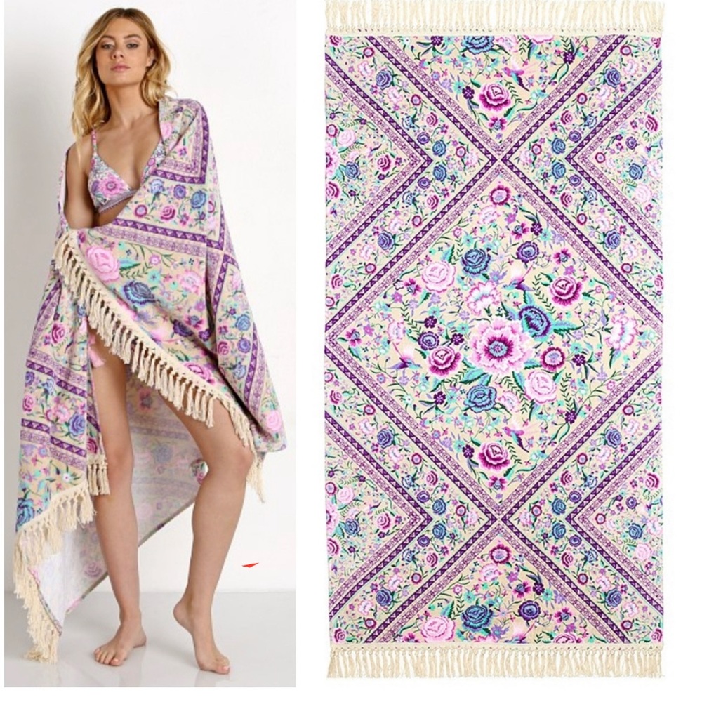 Spell babushka 🌸beach towel